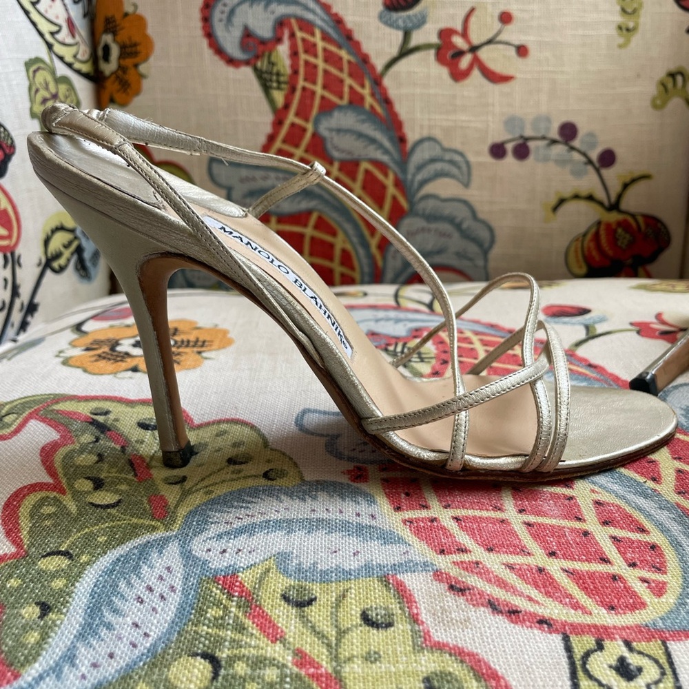 Pale gold Manolo Blahnik heels